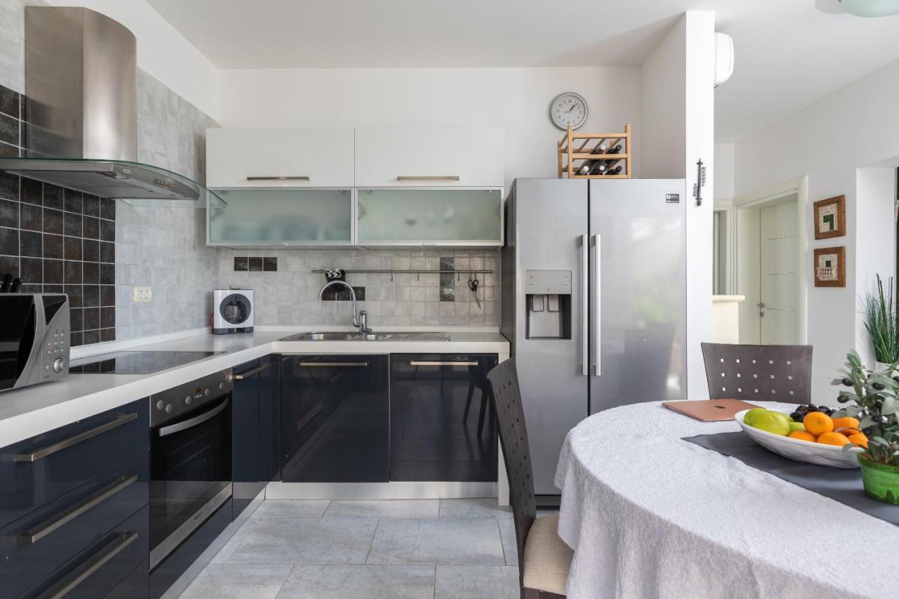 Villa Old Olive, 3Lovelyvillas Podgora Bagian luar foto