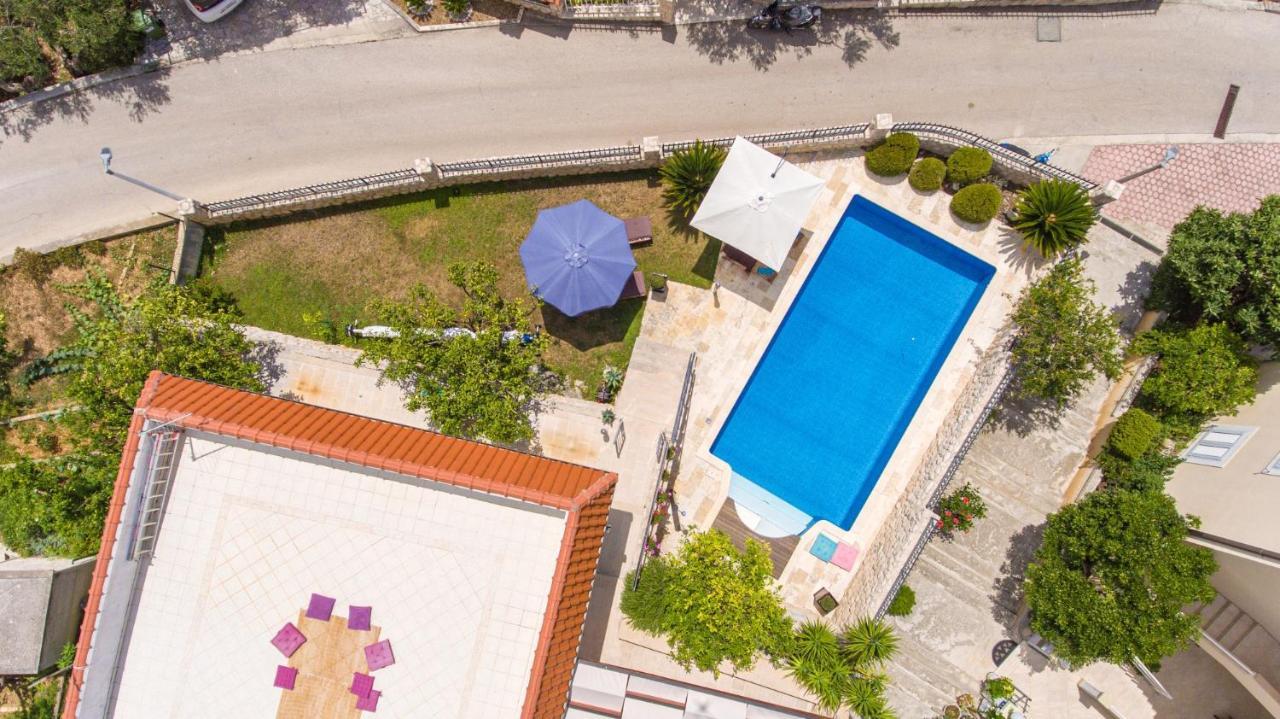 Villa Old Olive, 3Lovelyvillas Podgora Bagian luar foto